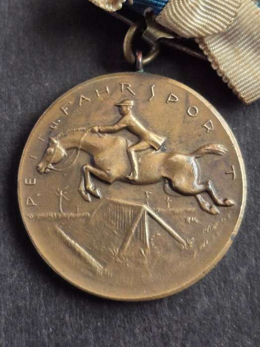 Bronze Medal from The 1933 Reit-u Fahrtunier (Riding and Driving Tournament)