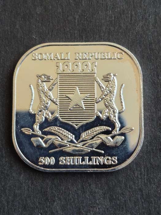 Somalia 500 Shillings Opoe John Paul II 2005 (Silver Plated Copper 18.84g Nickel)
