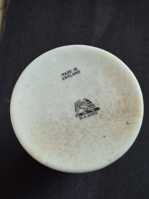Bulawayo Municipality Council Vase made in England W.H. Goss