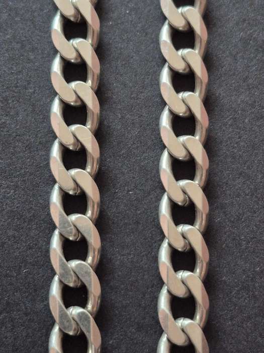 .925 Heavy Silver Curb Links Chain 59.3g 575mm