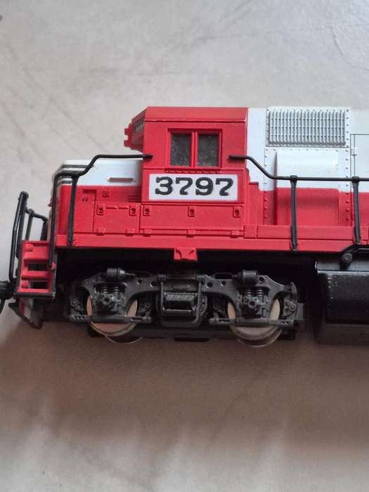 Atlas Roco 7039 WM Western Maryland GP40 HO Gauge