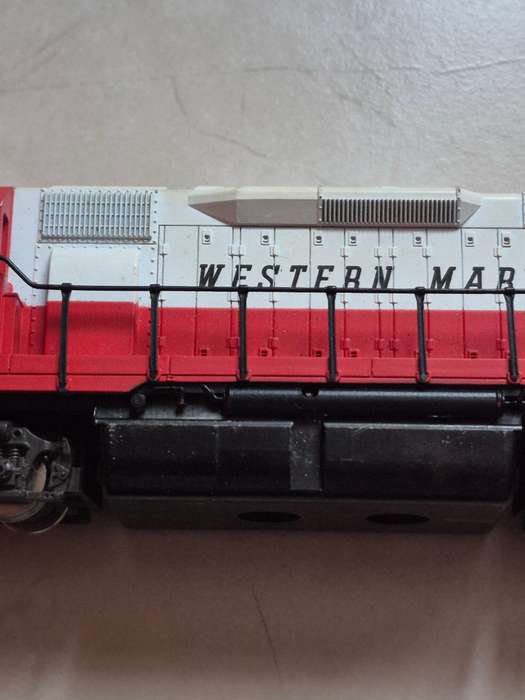Atlas Roco 7039 WM Western Maryland GP40 HO Gauge