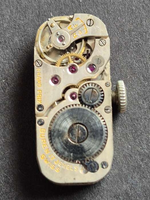 Vintage Ladies Buren Grand Prix Mechanical Wrist Watch (not working)