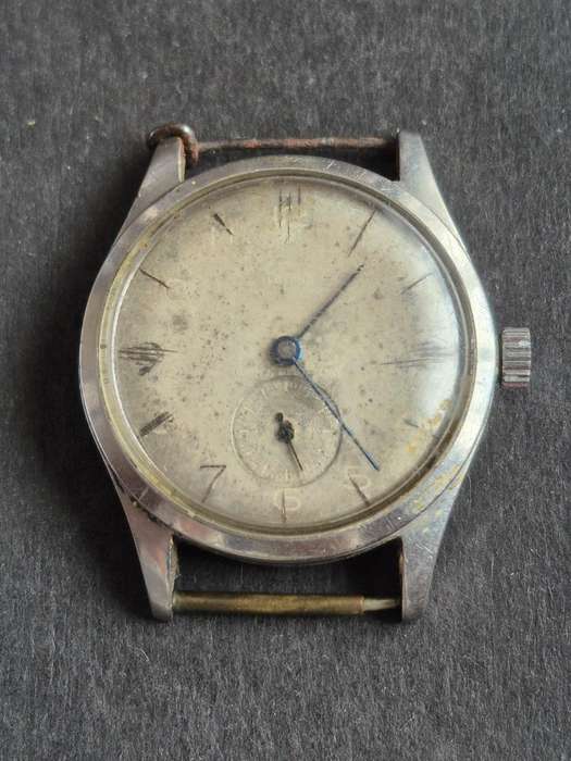 Vintage Men's Mechanical 15 Jewels Swissmade Wrist Watch (not working)