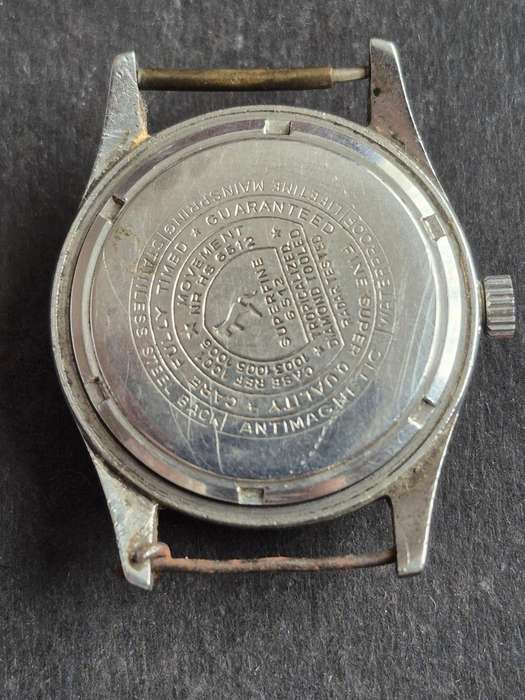 Vintage Men's Mechanical 15 Jewels Swissmade Wrist Watch (not working)