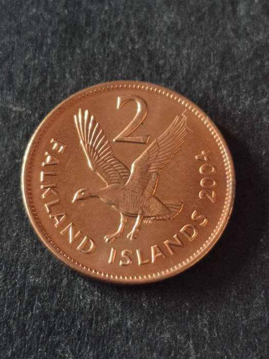 Falkland Islands 2 Pence 2004 BU