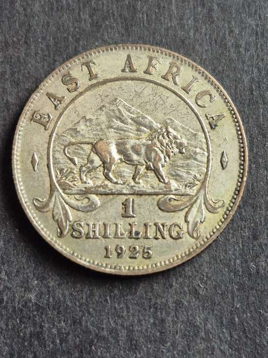 East Africa One Shilling 1925