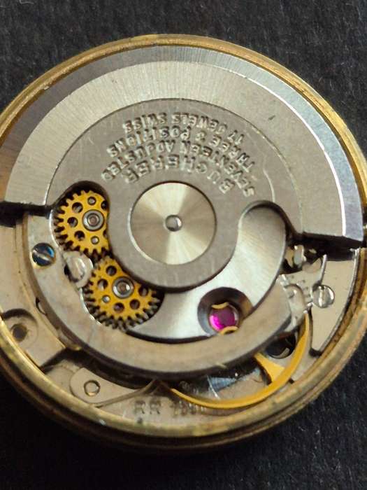 Vintage Bucherer 17 Jewels Mechanical Movement with glass - runs - needs to be serviced