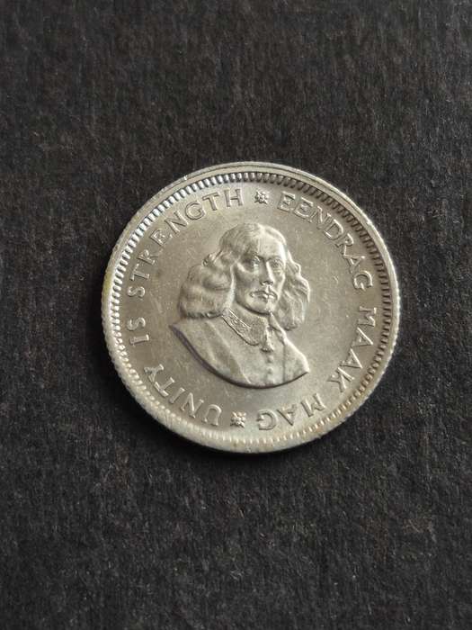 Republic 5 Cent 1964 - excellent condition