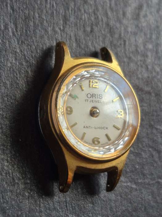 Vintage Ladies Oris 17 Jewels Antishock Mechanical Gold Plated Wrist Watch- missing winder