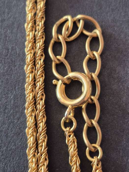 Vintage Gold Plated Necklace with Pearl Charm total weight 11.4g