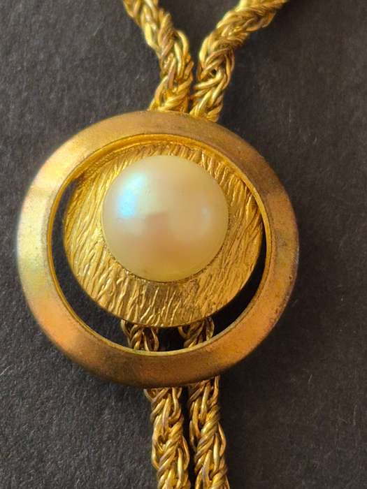 Vintage Gold Plated Necklace with Pearl Charm total weight 11.4g