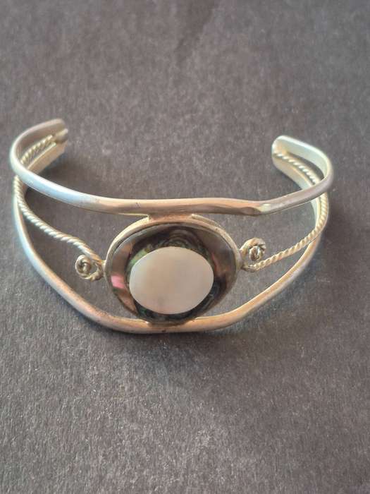Vintage E.P.N.S. Mother of Pearl Bracelet