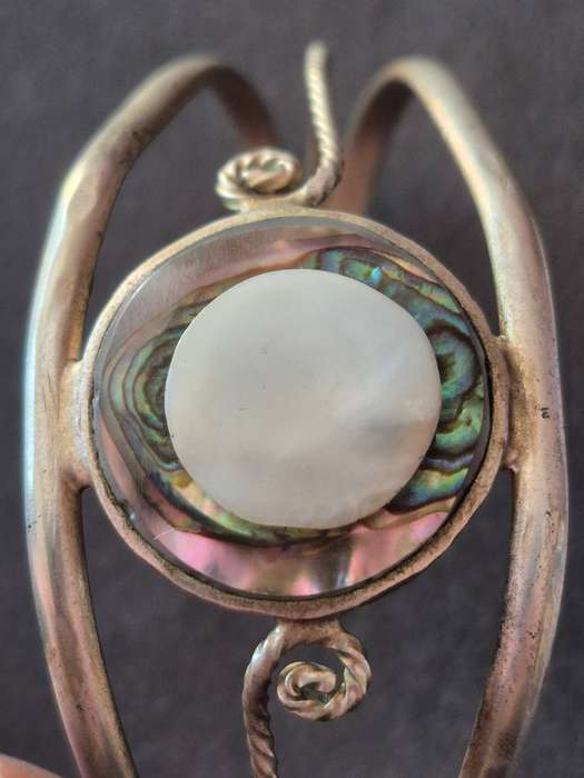 Vintage E.P.N.S. Mother of Pearl Bracelet
