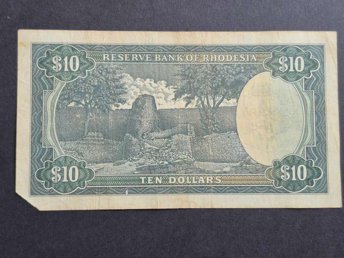 Reserve Bank of Rhodesia 10 Dollars Salisbury 19 November 1975 Rhodes Watermark- Filler note