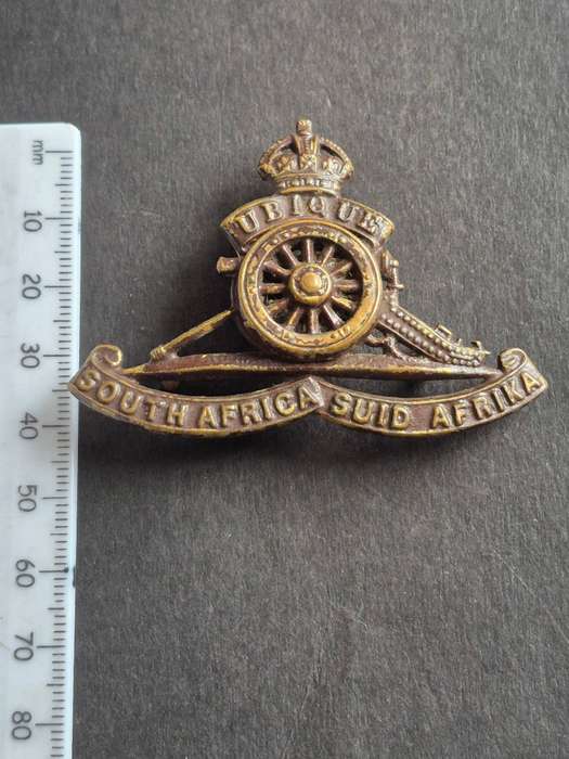 Royal Artillery Cap Badge