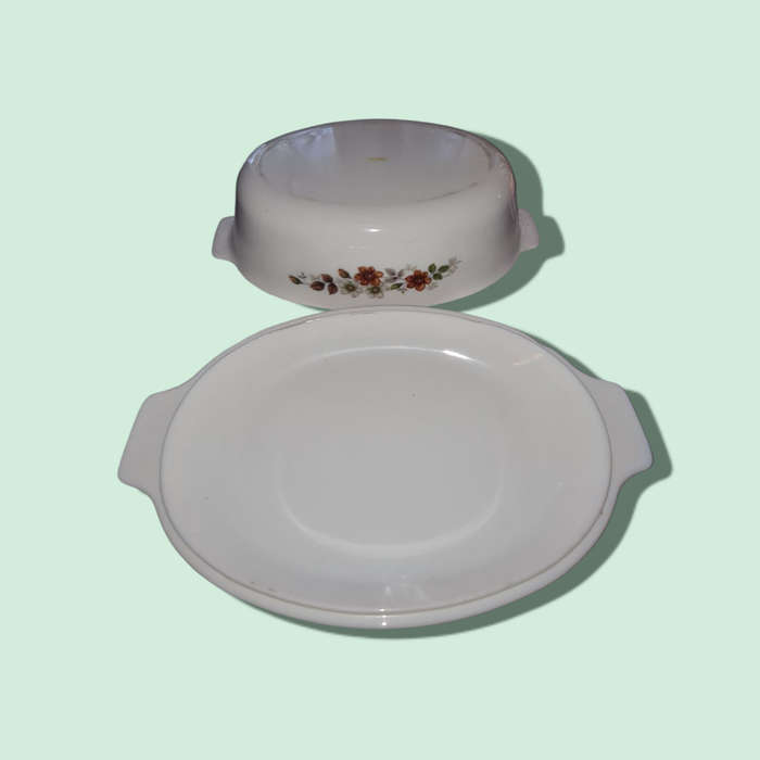 A Lovely Large Iidded Vintage Sovirel France Oven Dish