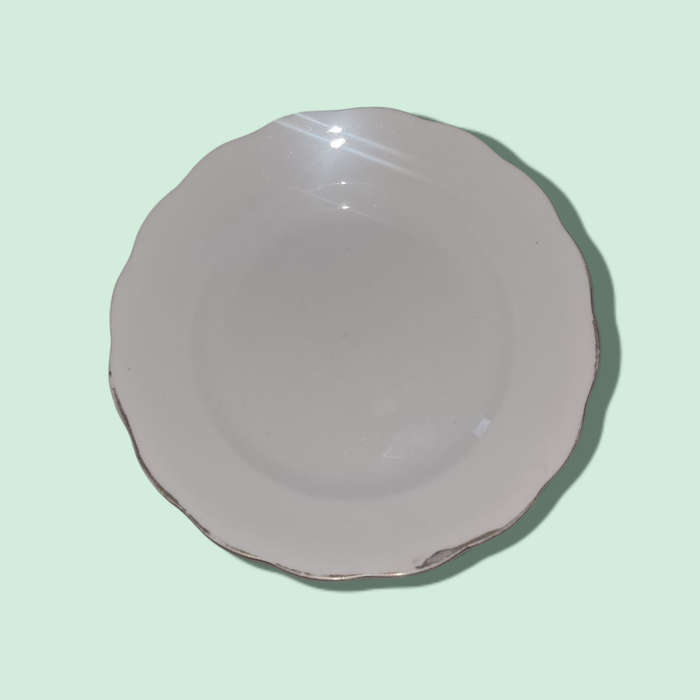 Royal Standard Cake Serving Plates x 2