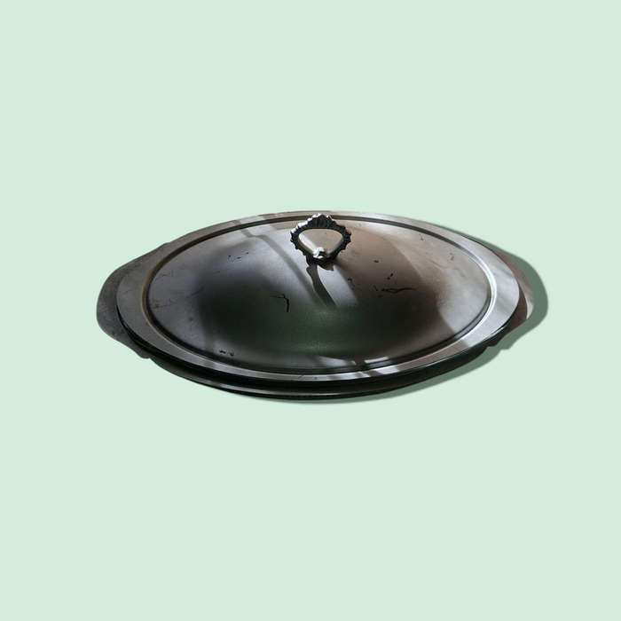 serving dish with lid and glass insert