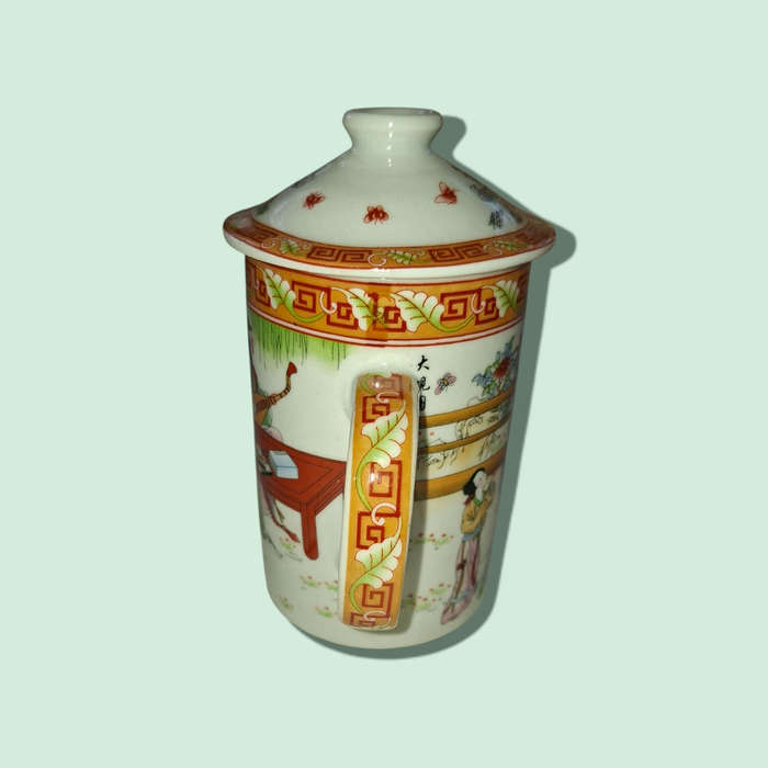 Vintage Chinese Colorful Porcelain Tall Tea Cup with Lid