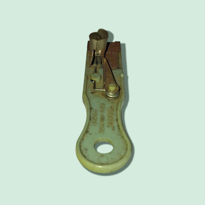 Vintage KRISK Green Bean Stringer and Slicer