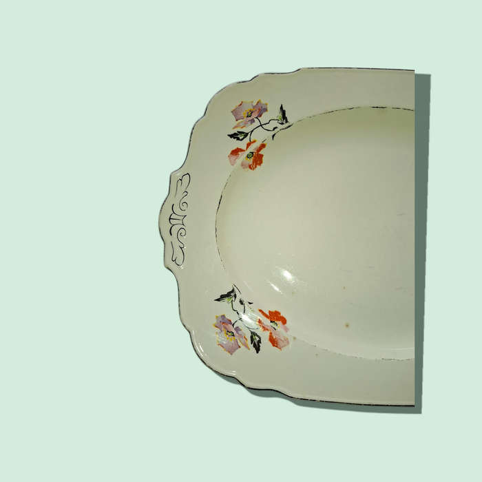 Vintage W H Grindley & Co Ltd (Windsor Ivory)  Serving Plate