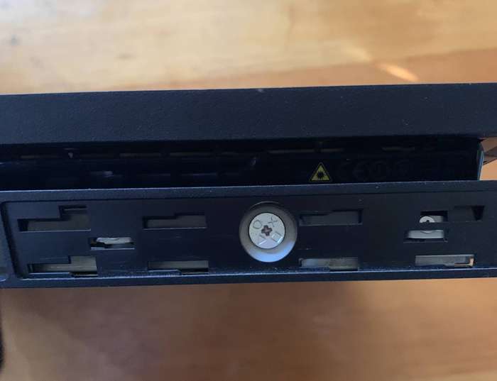 PS4 Slim