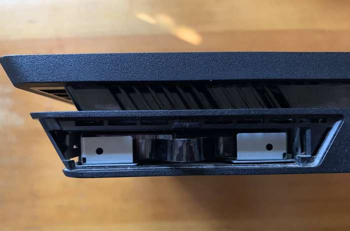 PS4 Slim