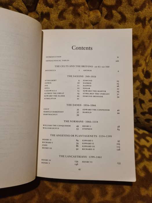 The Oxford Book of Royal Anecdotes
