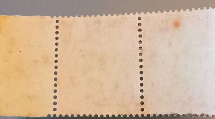UNION OF SA, 1d pair with scarce varient with dot next to 1 (Su"1"d)