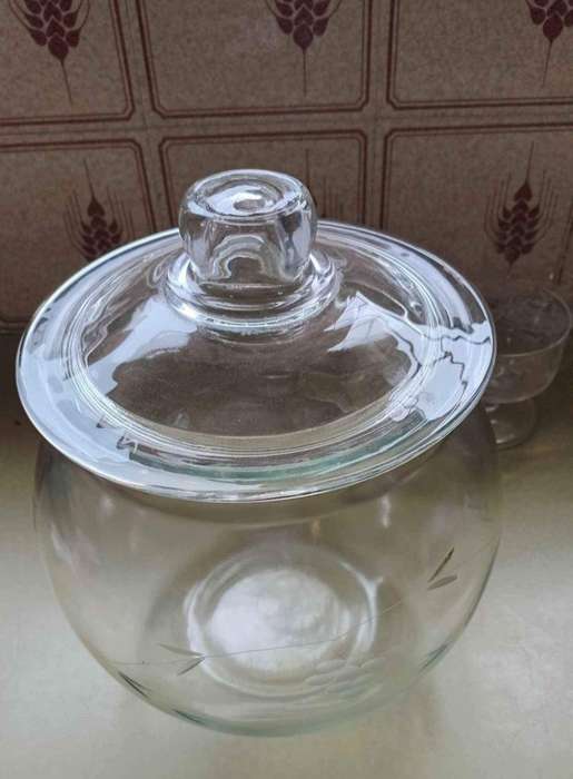Large Grape design Glass Coockie Jar