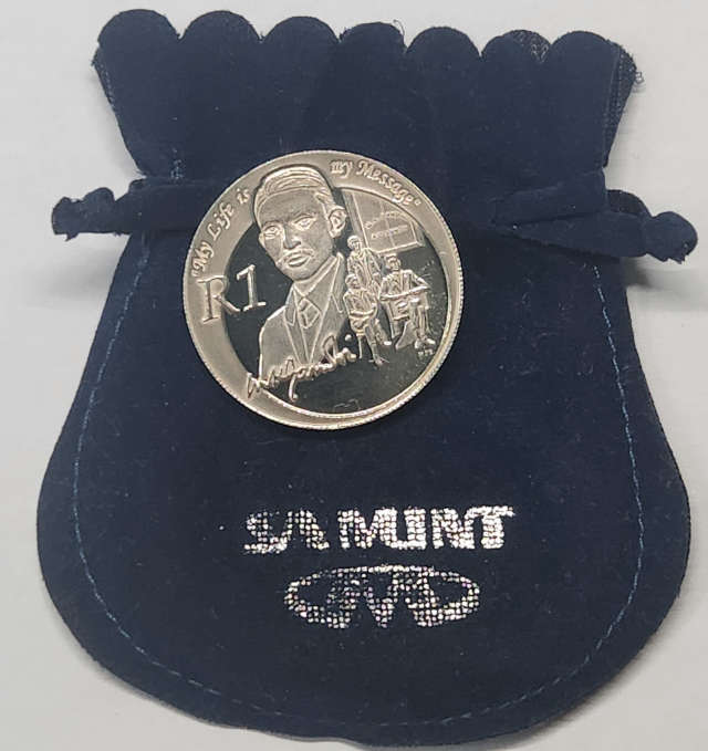 R1 (ONE) RAND - 2008 - Silver - UNC - Mahatma Gandhi Protea Series Coin - Mintage 3707