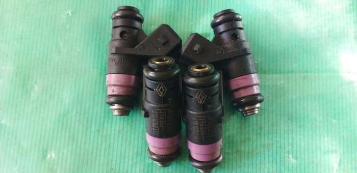 renault clio or megan injector set