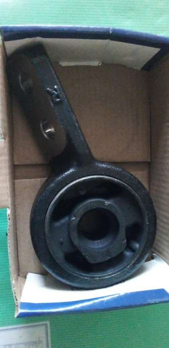 BMW E36 OR E46 FRONT RIGHT LOWER CONTROLL ARM BUSH
