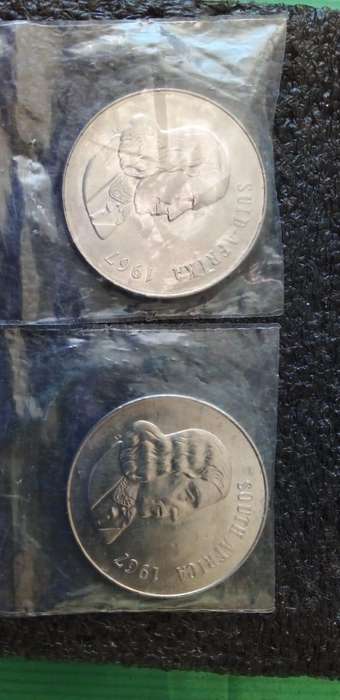 SOUTH AFRICA 1967 UNCIRCULATED 50C COIN SET.