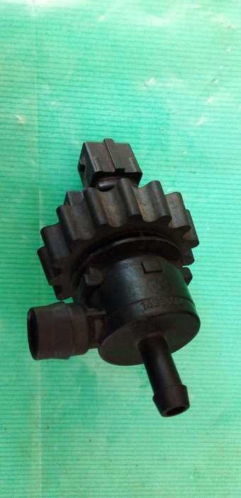 FUEL PURGE VALVE FOR BMW E46.