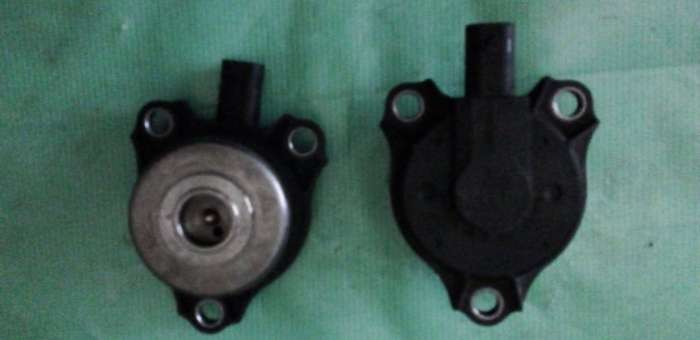 MERCEDES C200  W204 CAM ADJUSTERS