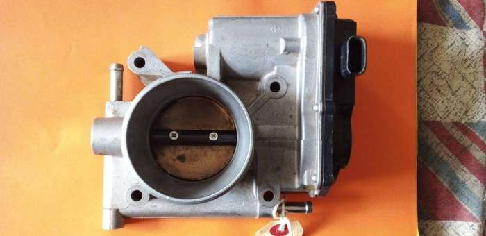MAZDA 3 0R 6 THROTTLE BODY