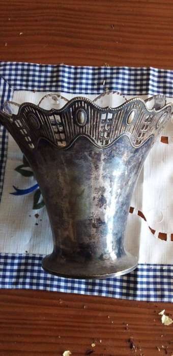 OLD VINTAGE BOWL