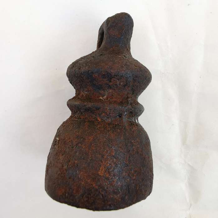 Eastern Vintage weights Lovely item, undamaged