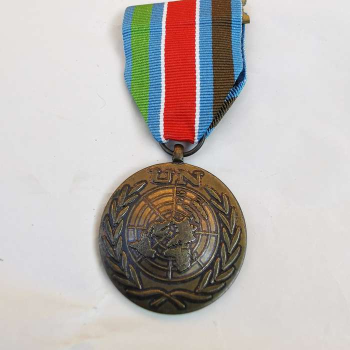 MEDAL LARGE UNITED NATIONS IN SERVICE OF PEACE