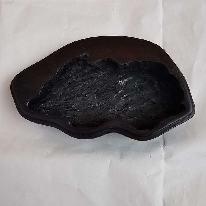 Antique Natural stone ornaments with a rosewood base(MINGUO)