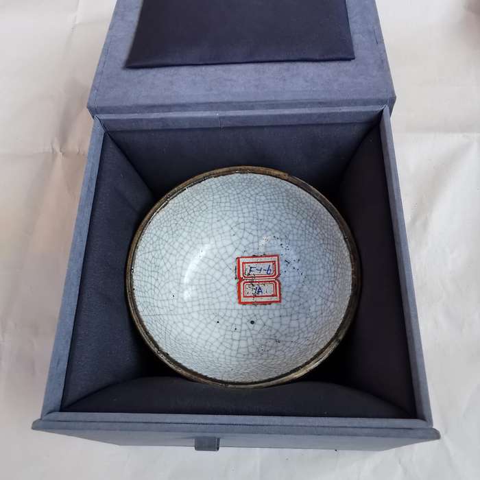 High footed bowl Ice cracks from Chinese Late Qing Dynasty