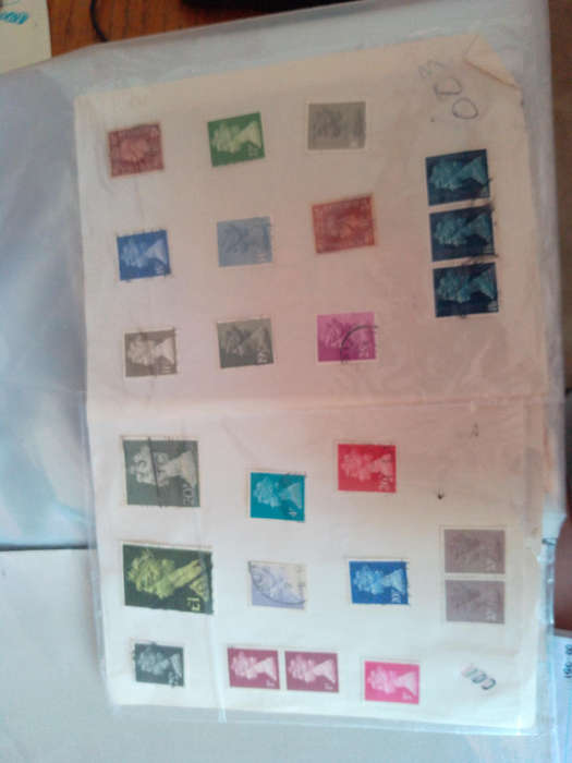 UK QE11 stamps