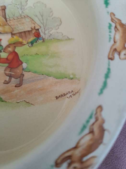 Bunnykins porridge bowl by Barbara Vernon, Doulton made