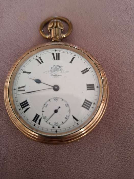Waltham gold plated open face pocket watch, serial no 1977853, "The Russel model"