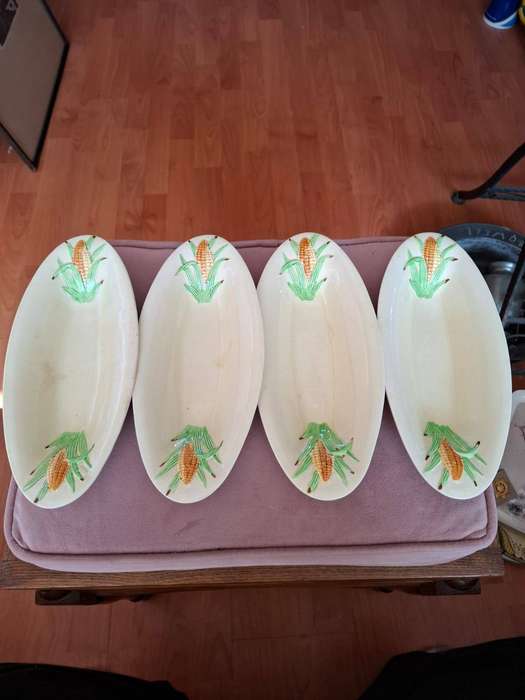 1930's Corn of the Cob Clarice Cliff dishes x 4