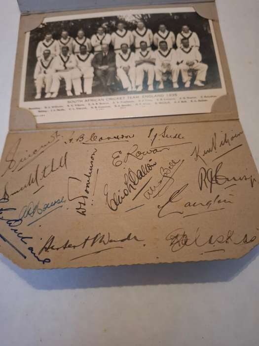 South Africa Cricket XI touring side 1935 with 15 original autographs
