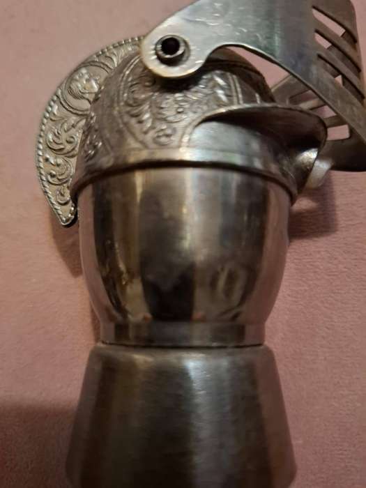 Vintage metal/silver Knight`s Helmet pourer/bottle stopper