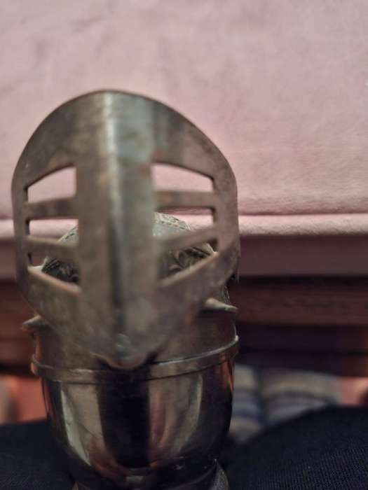 Vintage metal/silver Knight`s Helmet pourer/bottle stopper